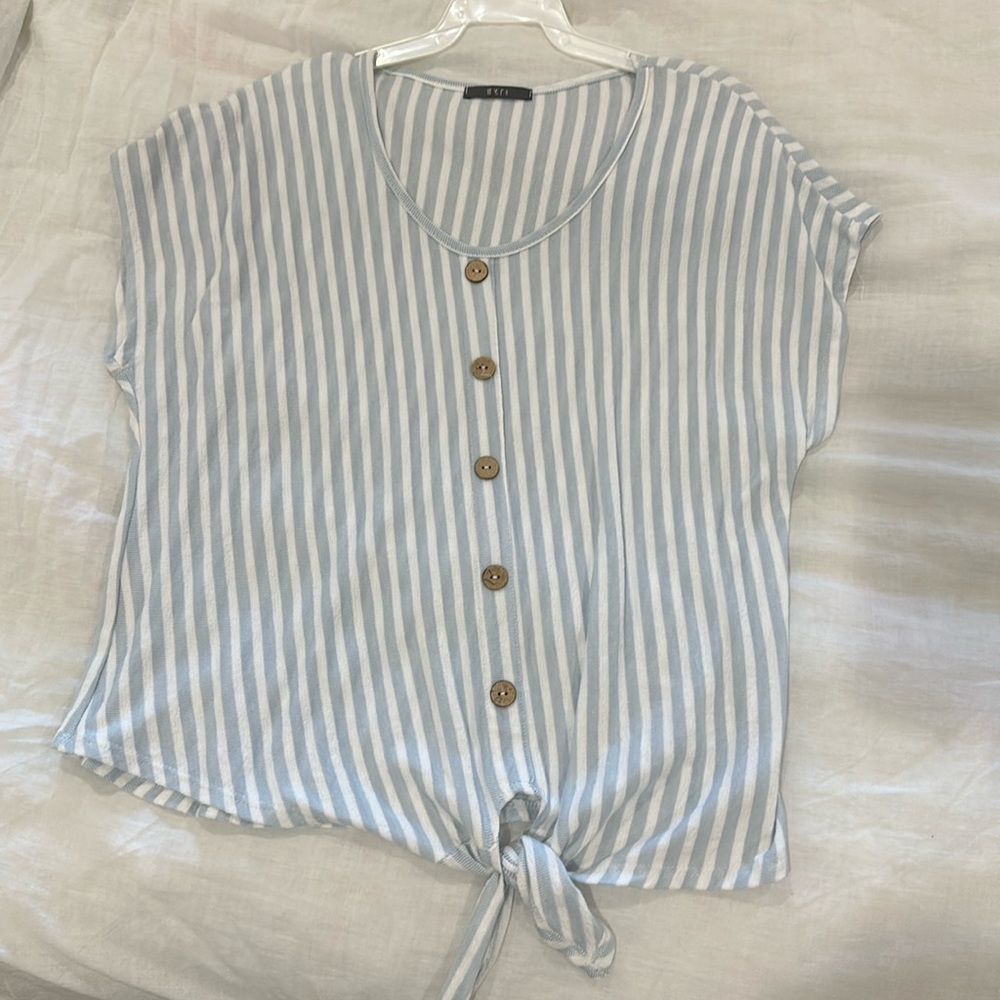 ONLY WORN ONCE Boutique brand blouse!